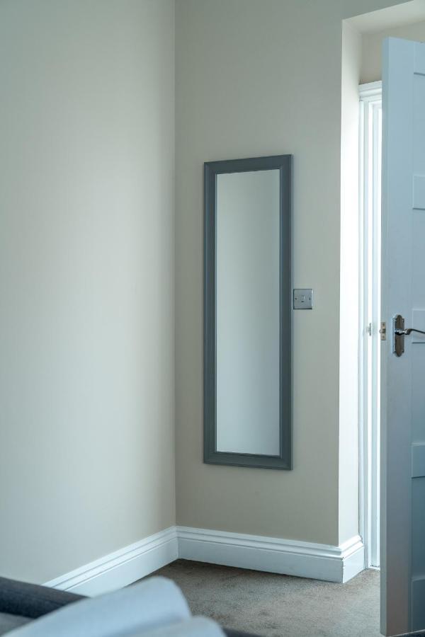 Spacious 2 Bedroom Apartment - Sleeps 6 Okręg wyborczy Hove Zewnętrze zdjęcie