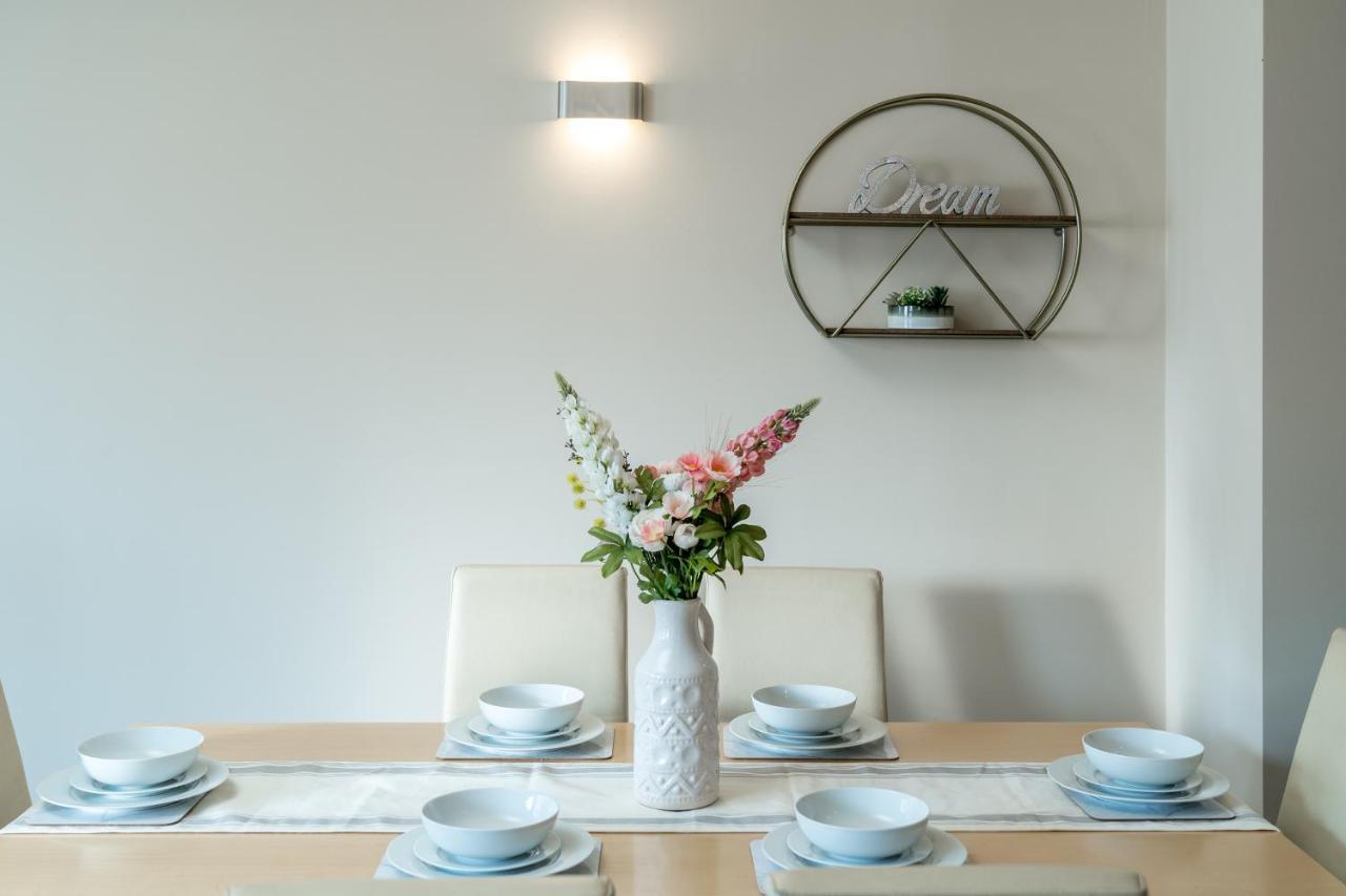 Spacious 2 Bedroom Apartment - Sleeps 6 Okręg wyborczy Hove Zewnętrze zdjęcie