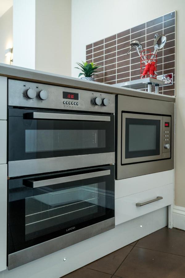 Spacious 2 Bedroom Apartment - Sleeps 6 Okręg wyborczy Hove Zewnętrze zdjęcie