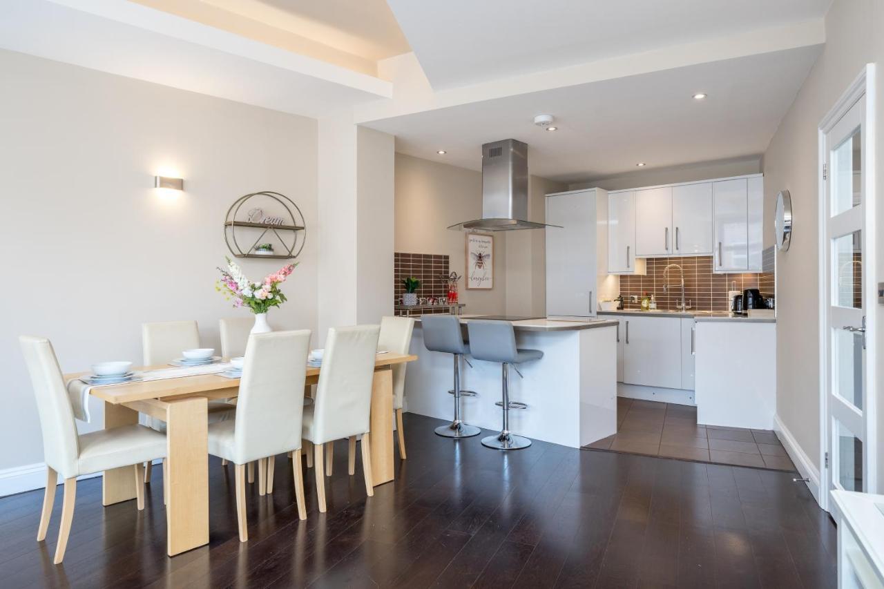Spacious 2 Bedroom Apartment - Sleeps 6 Okręg wyborczy Hove Zewnętrze zdjęcie